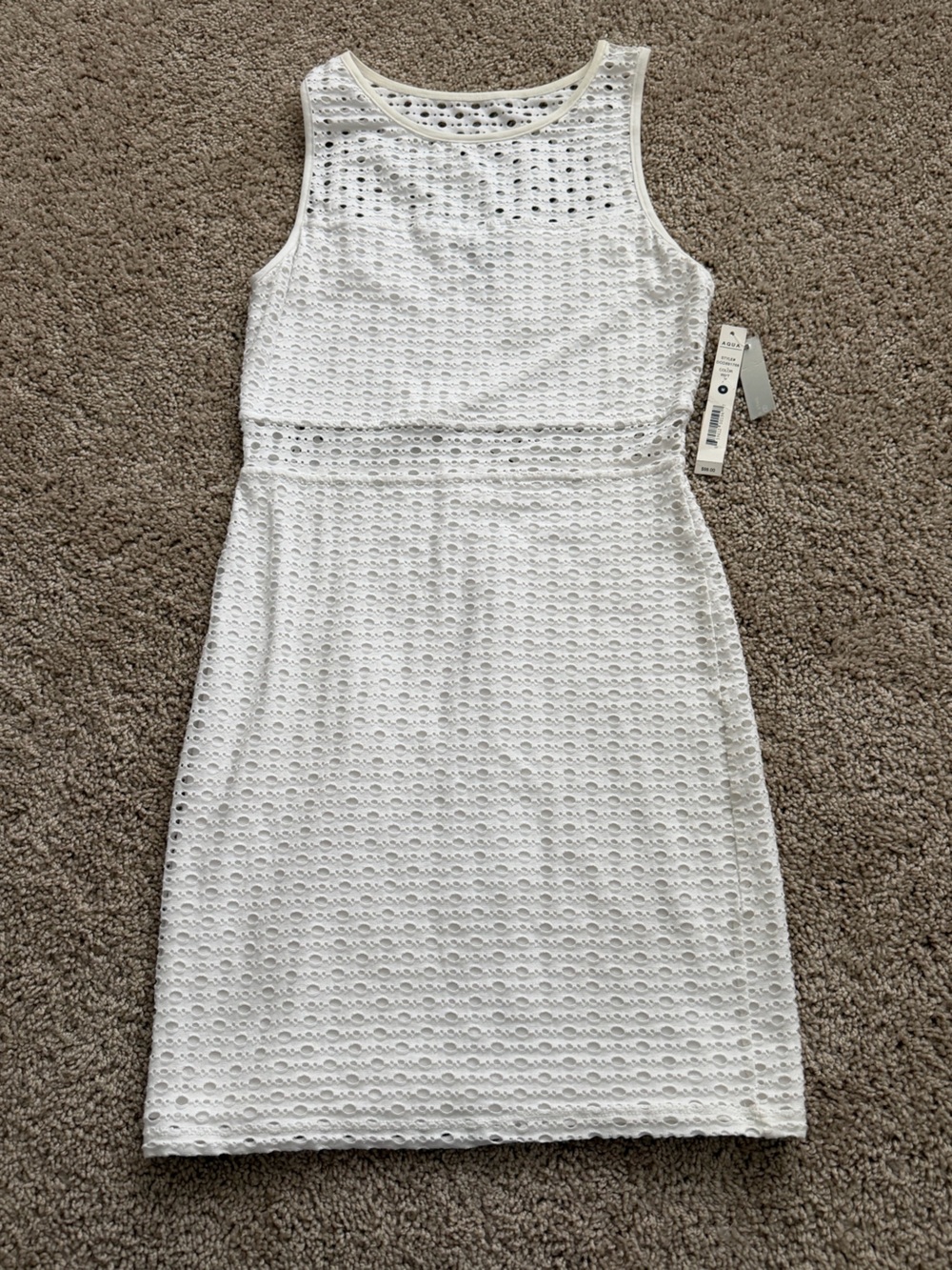 Aqua White Eyelet Sheath Dress Size Medium NWT Bridal Wedding
